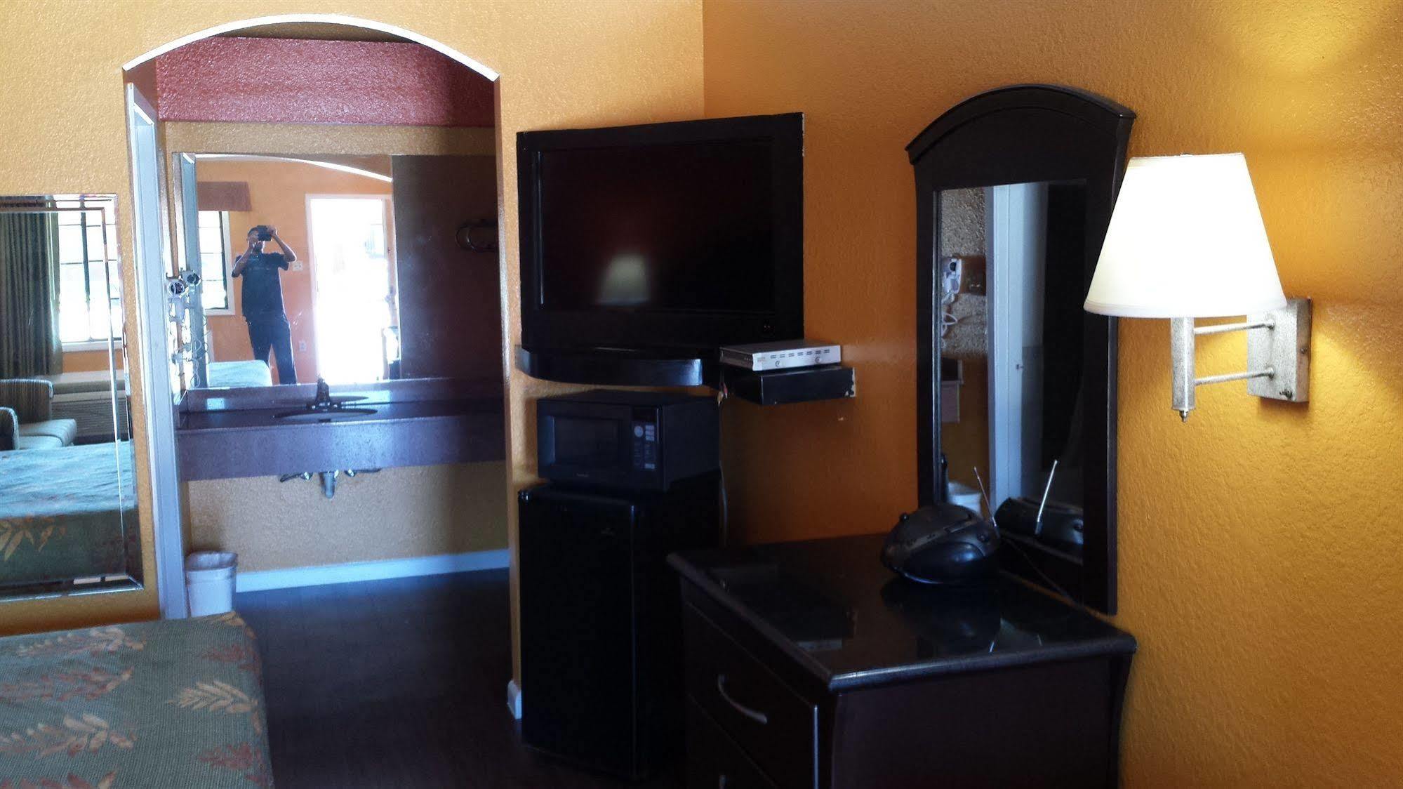 Regency Suites Iah Beltway 8 Χιούστον Εξωτερικό φωτογραφία